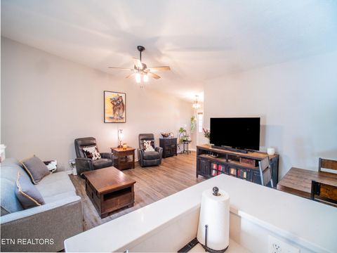 Tiny photo for 8623 Constance Way #4, Knoxville, TN 37923 (MLS # 1339164)