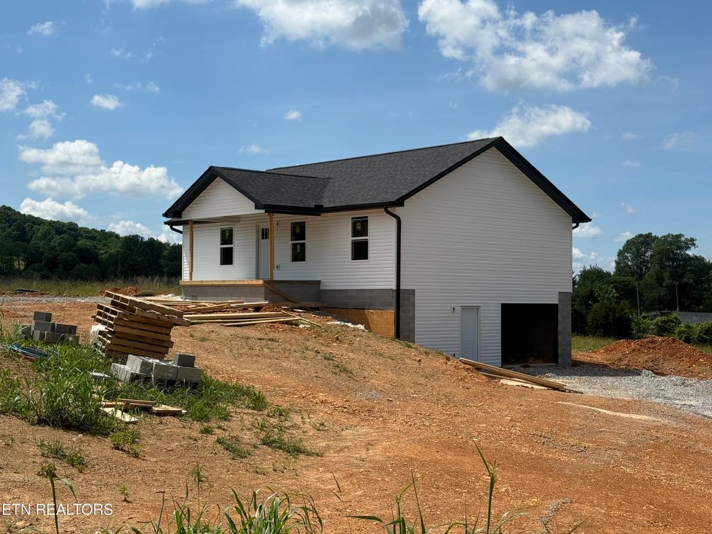 Photo of 135 Conley Drive, Pall Mall, TN 38577 (MLS # 1342859)