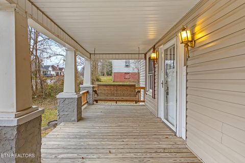 Tiny photo for 522 Pennsylvania Ave, Etowah, TN 37331 (MLS # 1325738)