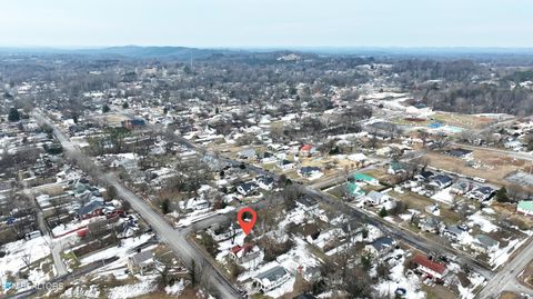 Tiny photo for 522 Pennsylvania Ave, Etowah, TN 37331 (MLS # 1325738)