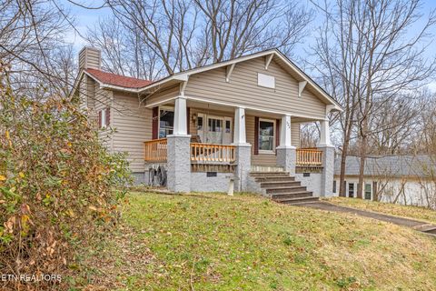 Tiny photo for 522 Pennsylvania Ave, Etowah, TN 37331 (MLS # 1325738)