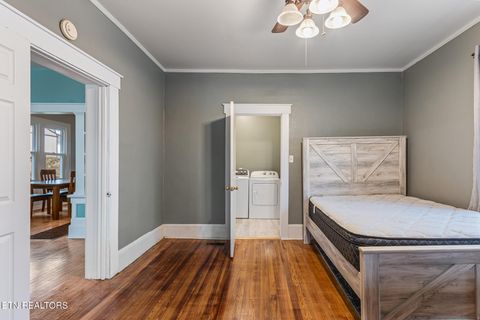 Tiny photo for 522 Pennsylvania Ave, Etowah, TN 37331 (MLS # 1325738)