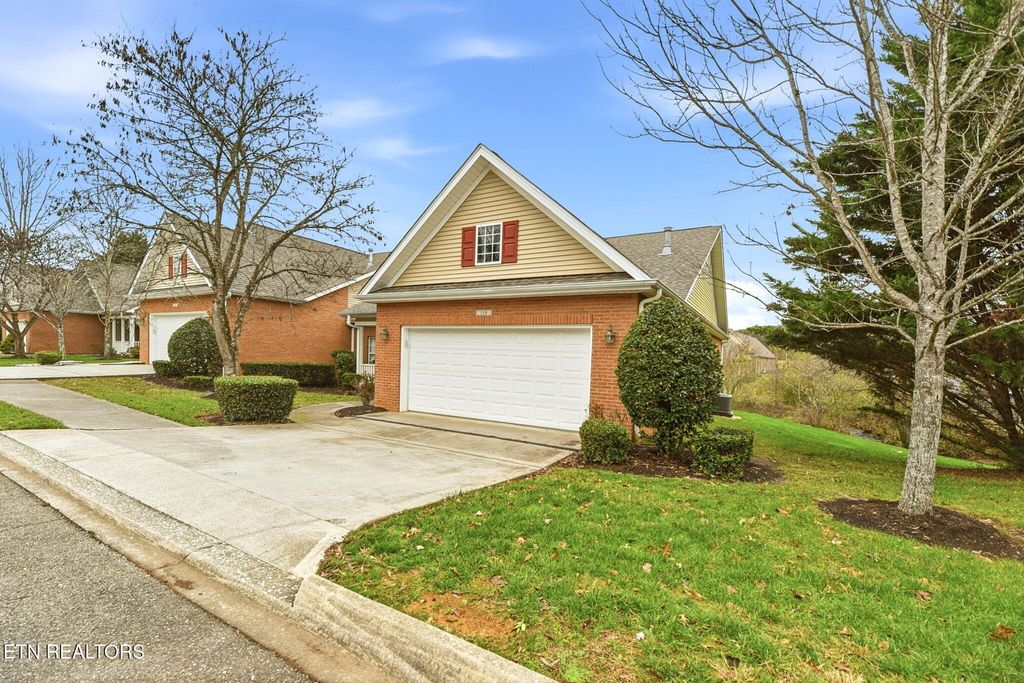 Photo of 119 Devanshire Court, Oak Ridge, TN 37830 (MLS # 1323579)
