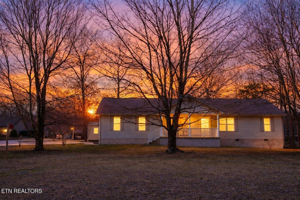 Photo of 53 Carriage Drive, Crossville, TN 38555 (MLS # 1330867)