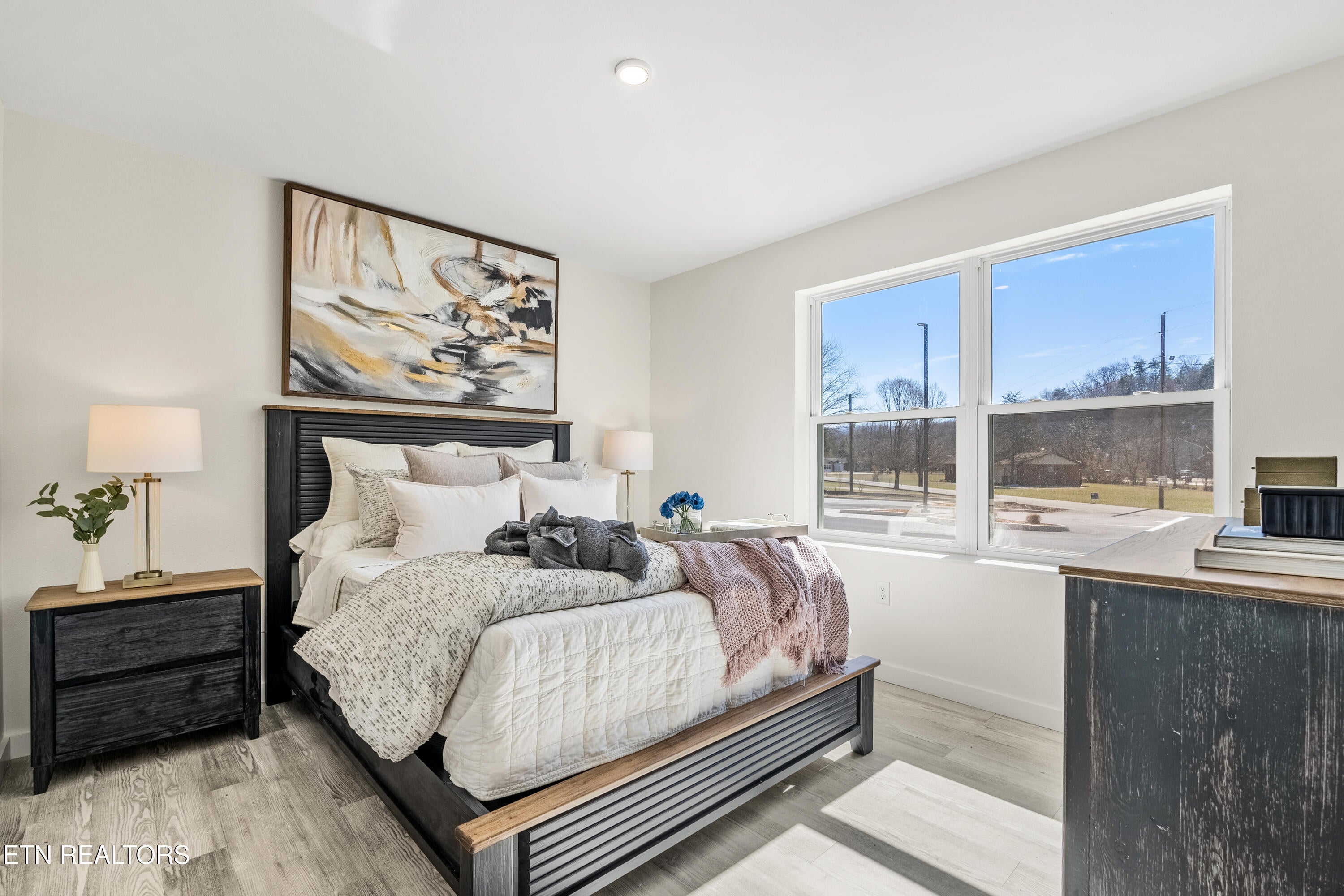 227 Sharon Drive 315