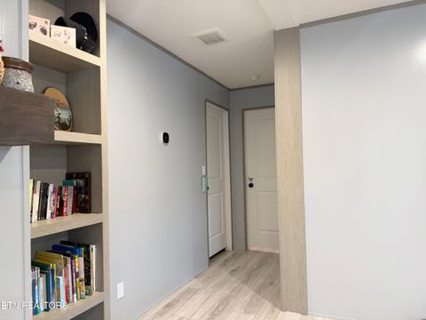 Tiny photo for 959 Barbee Rd, Jefferson City, TN 37760 (MLS # 1322941)