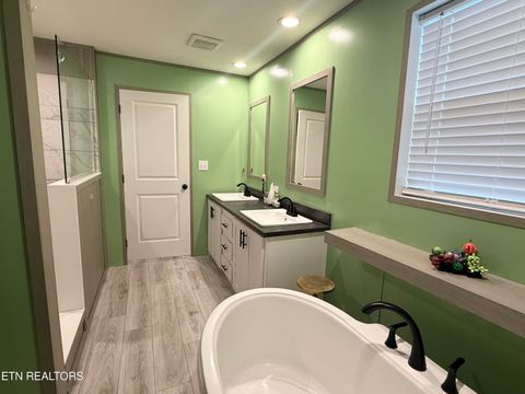 Tiny photo for 959 Barbee Rd, Jefferson City, TN 37760 (MLS # 1322941)