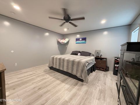 Tiny photo for 959 Barbee Rd, Jefferson City, TN 37760 (MLS # 1322941)