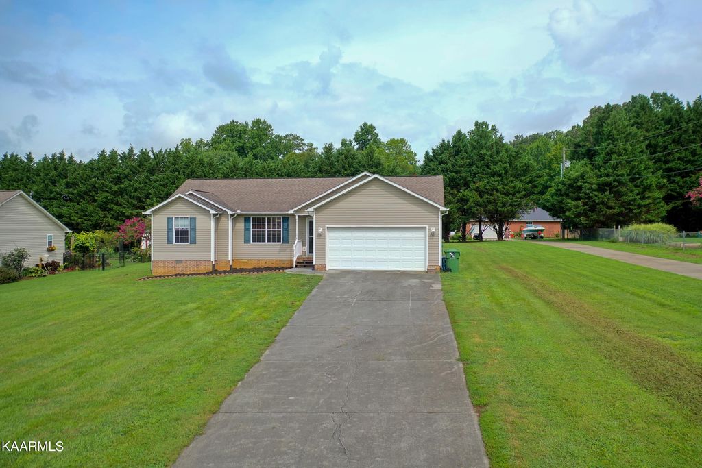 Photo of 3223 Trevor Lane, Louisville, TN 37777 (MLS # 1235594)