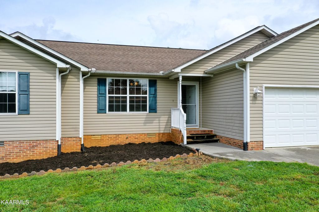 Photo of 3223 Trevor Lane, Louisville, TN 37777 (MLS # 1235594)