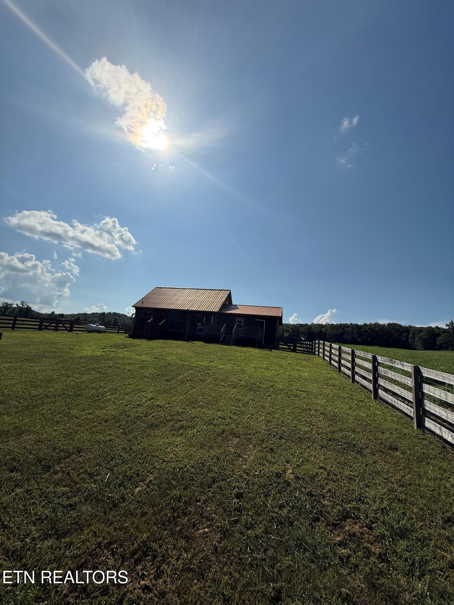 1541 Dogtown Rd