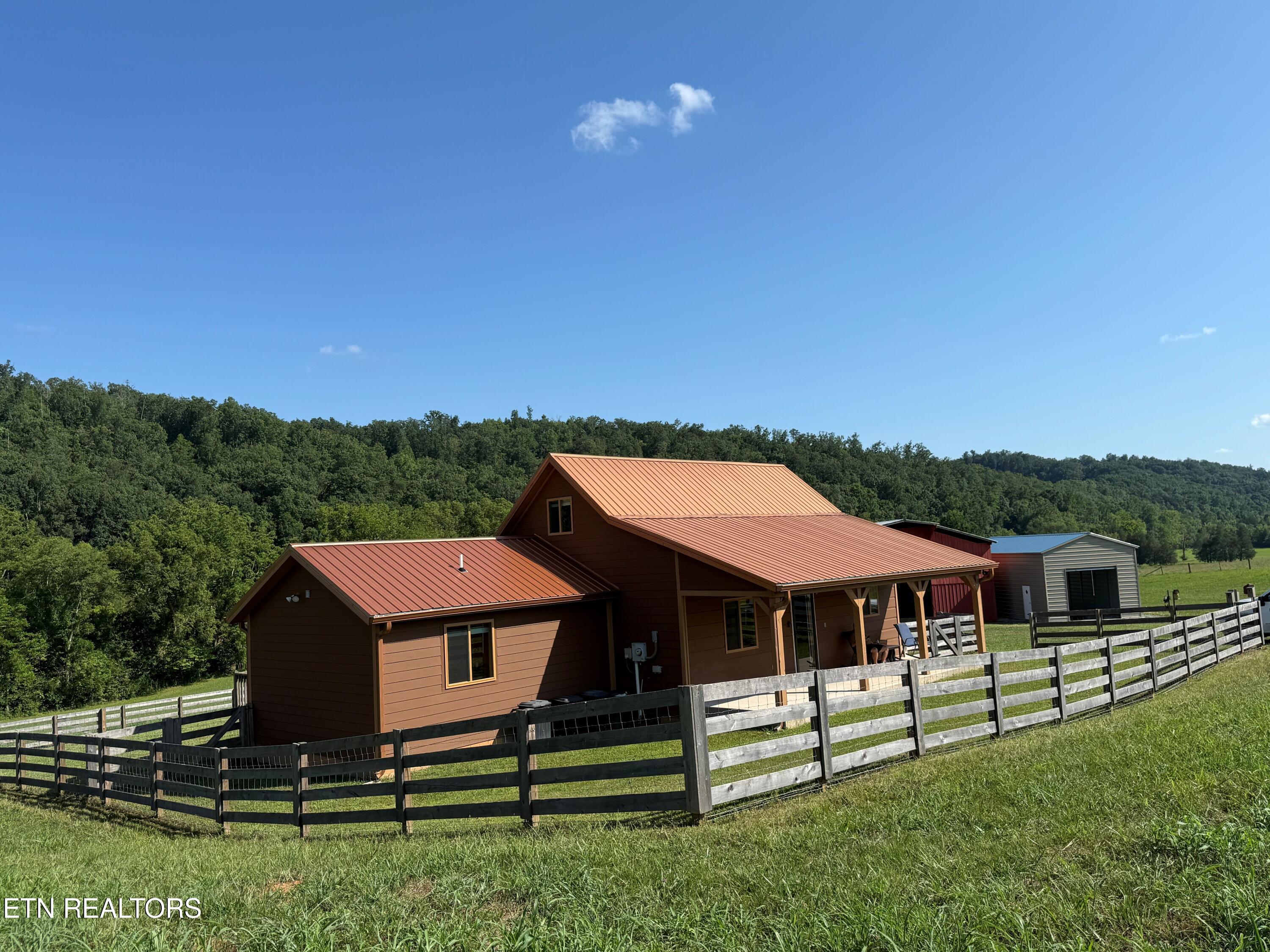 1541 Dogtown Rd