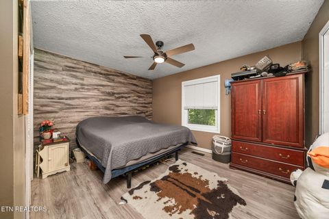 Tiny photo for 8304 US-127, Crossville, TN 38571 (MLS # 1318795)