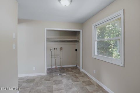 Tiny photo for 1009 Oaklett Drive, Knoxville, TN 37912 (MLS # 1357589)