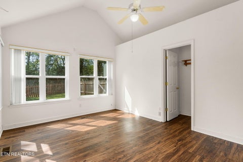 Tiny photo for 184 Kawga Way, Loudon, TN 37774 (MLS # 1355820)
