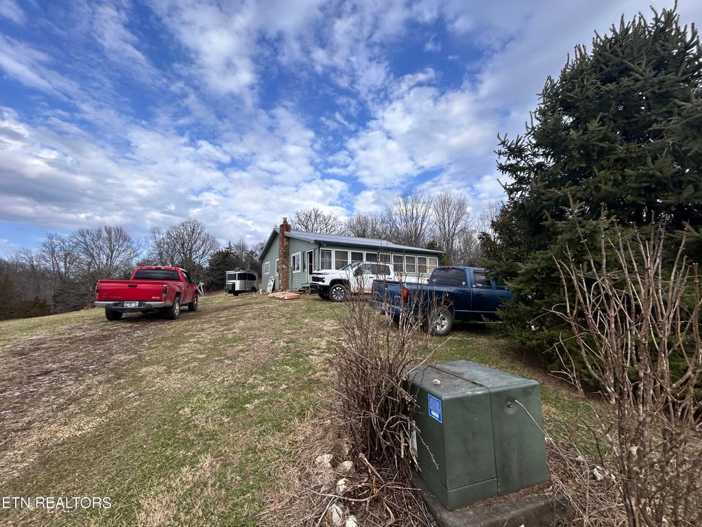 Photo of 444 Tilmon West Lane, New Tazewell, TN 37825 (MLS # 1289442)