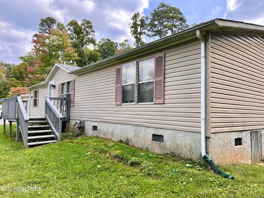 Photo of 5206 Hickory Woods Rd, Strawberry Plains, TN 37871 (MLS # 1242180)