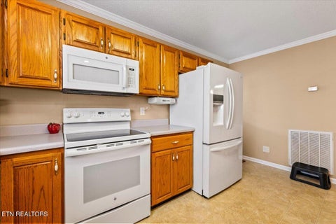 Tiny photo for 165 Elizabethton Way, Clinton, TN 37716 (MLS # 1354514)