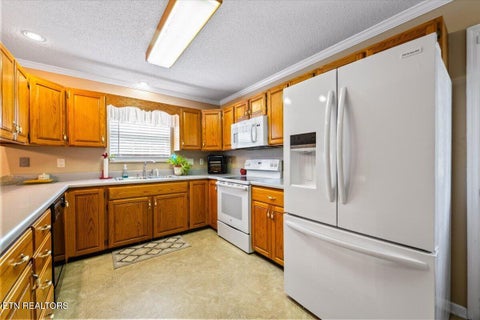 Tiny photo for 165 Elizabethton Way, Clinton, TN 37716 (MLS # 1354514)