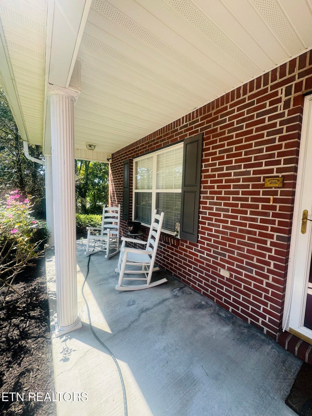 Photo of 165 Elizabethton Way, Clinton, TN 37716 (MLS # 1354514)