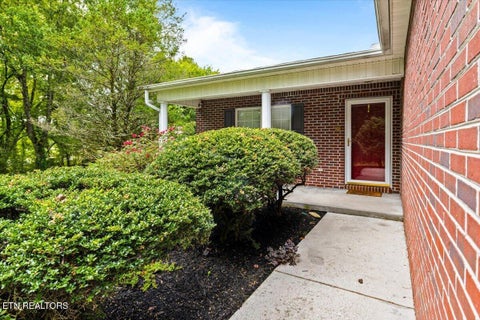 Tiny photo for 165 Elizabethton Way, Clinton, TN 37716 (MLS # 1354514)