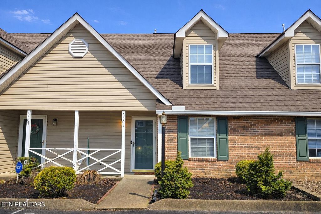 Photo of 6505 Doe Creek Way, Knoxville, TN 37918 (MLS # 1326912)