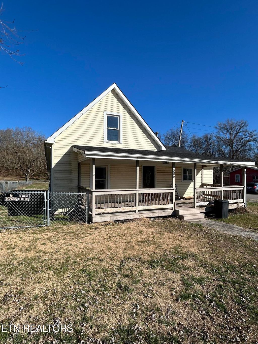 Photo of 500 W Strang St, Rockwood, TN 37854 (MLS # 1326939)