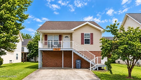 Photo of 743 Plantation Drive, Pigeon Forge, TN 37863 (MLS # 1359402)