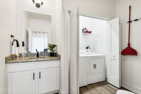 Tiny photo for 410 Fleeta Williams Way, Sevierville, TN 37862 (MLS # 1340971)