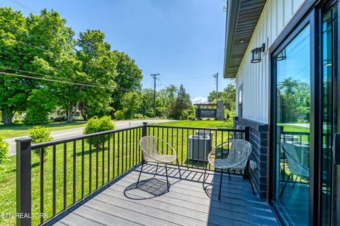 Tiny photo for 410 Fleeta Williams Way, Sevierville, TN 37862 (MLS # 1340971)