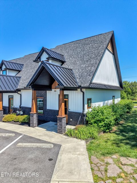 Tiny photo for 410 Fleeta Williams Way, Sevierville, TN 37862 (MLS # 1340971)