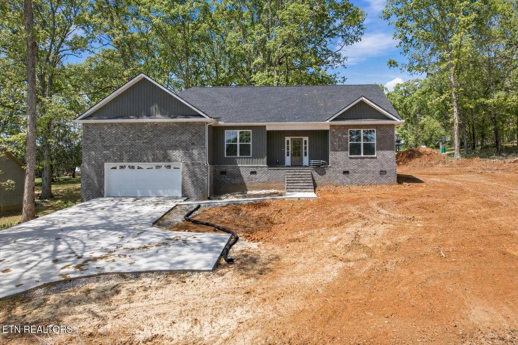 Photo of 3187 Fairoaks Drive, Maryville, TN 37803 (MLS # 1332250)