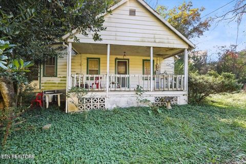 Photo of 10808 Sam Lee Rd, Knoxville, TN 37932 (MLS # 1319560)