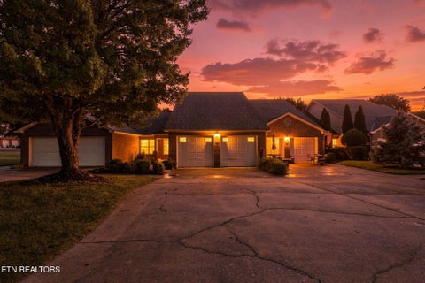 Tiny photo for 630 Sunrise Circle, Sevierville, TN 37862 (MLS # 1356982)