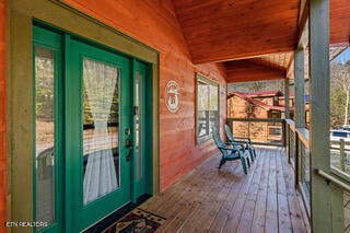 1531 Bear Valley Rd