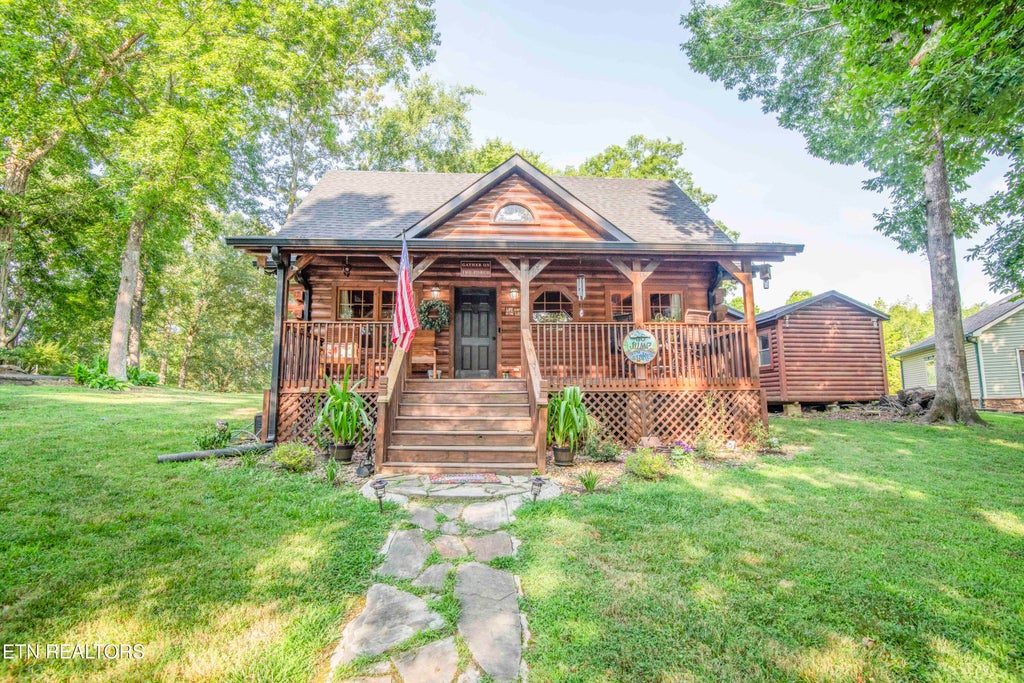 Photo of 241 Goose Point Drive, Spring City, TN 37381 (MLS # 1305665)