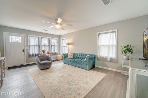 Tiny photo for 4257 Skyline Drive, Knoxville, TN 37914 (MLS # 1324626)