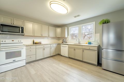 Tiny photo for 4257 Skyline Drive, Knoxville, TN 37914 (MLS # 1324626)