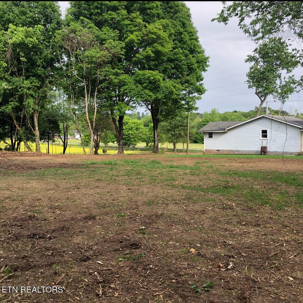 Photo of 7521 E Emory Rd, Corryton, TN 37721 (MLS # 1338270)