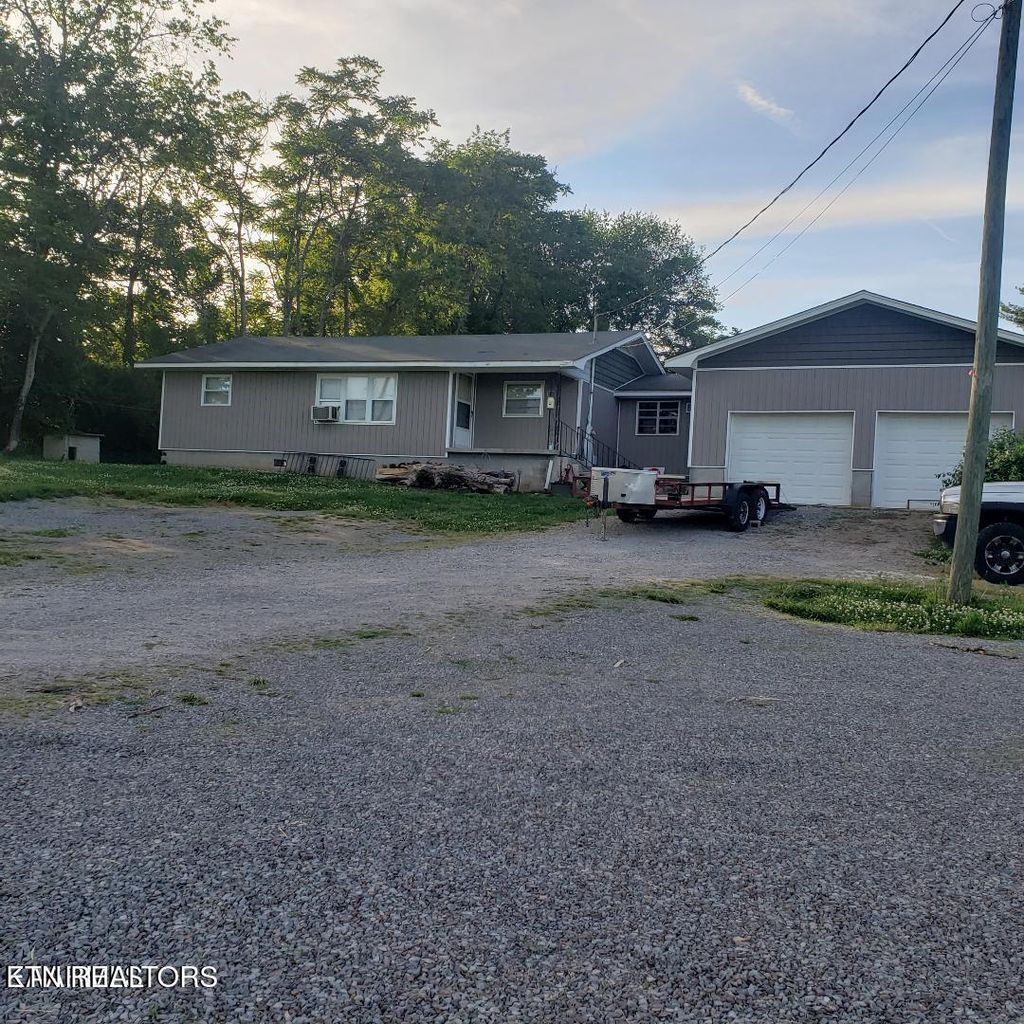 Photo of 7521 E Emory Rd, Corryton, TN 37721 (MLS # 1338270)