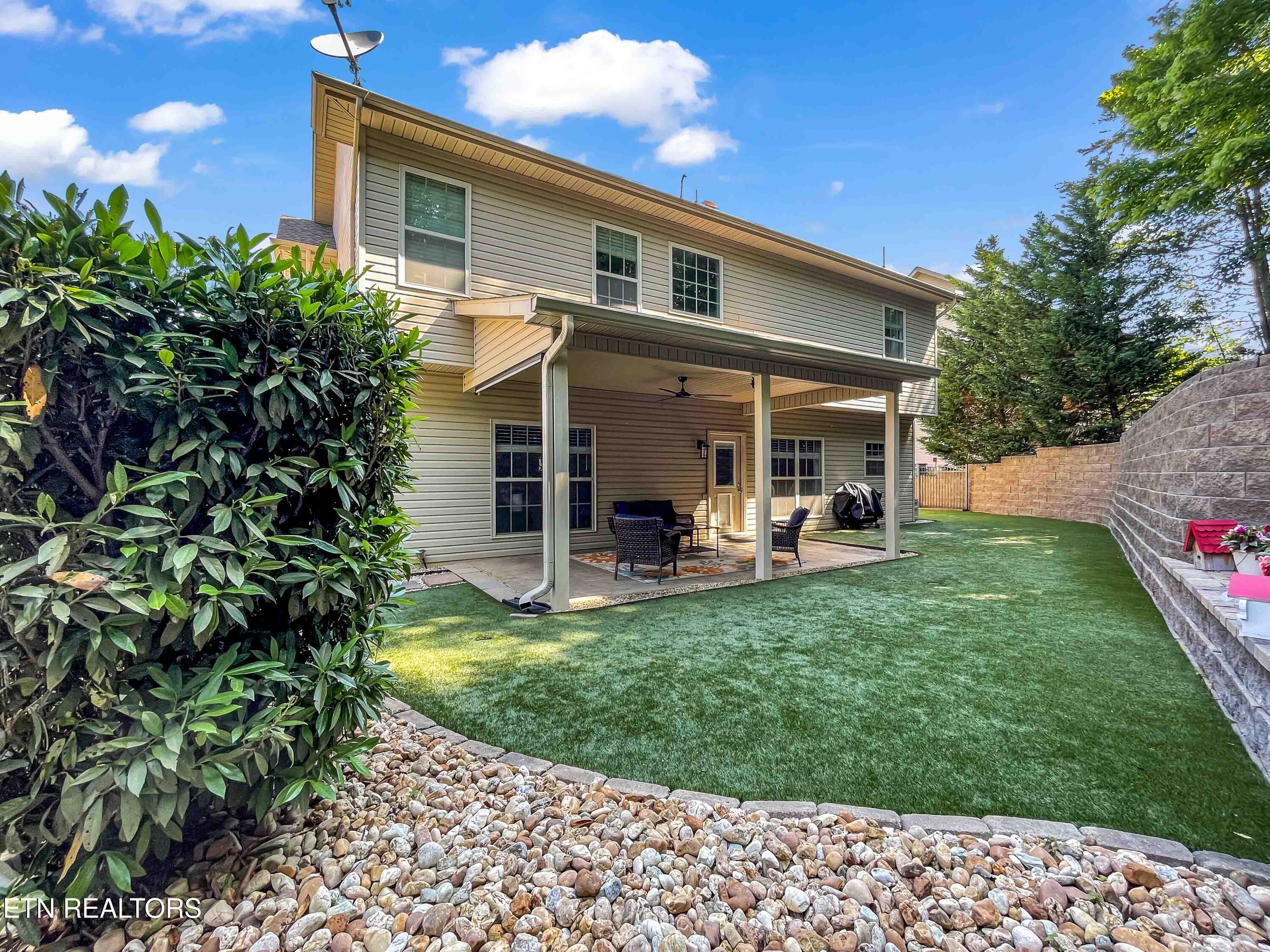 10372 Harrison Springs Lane