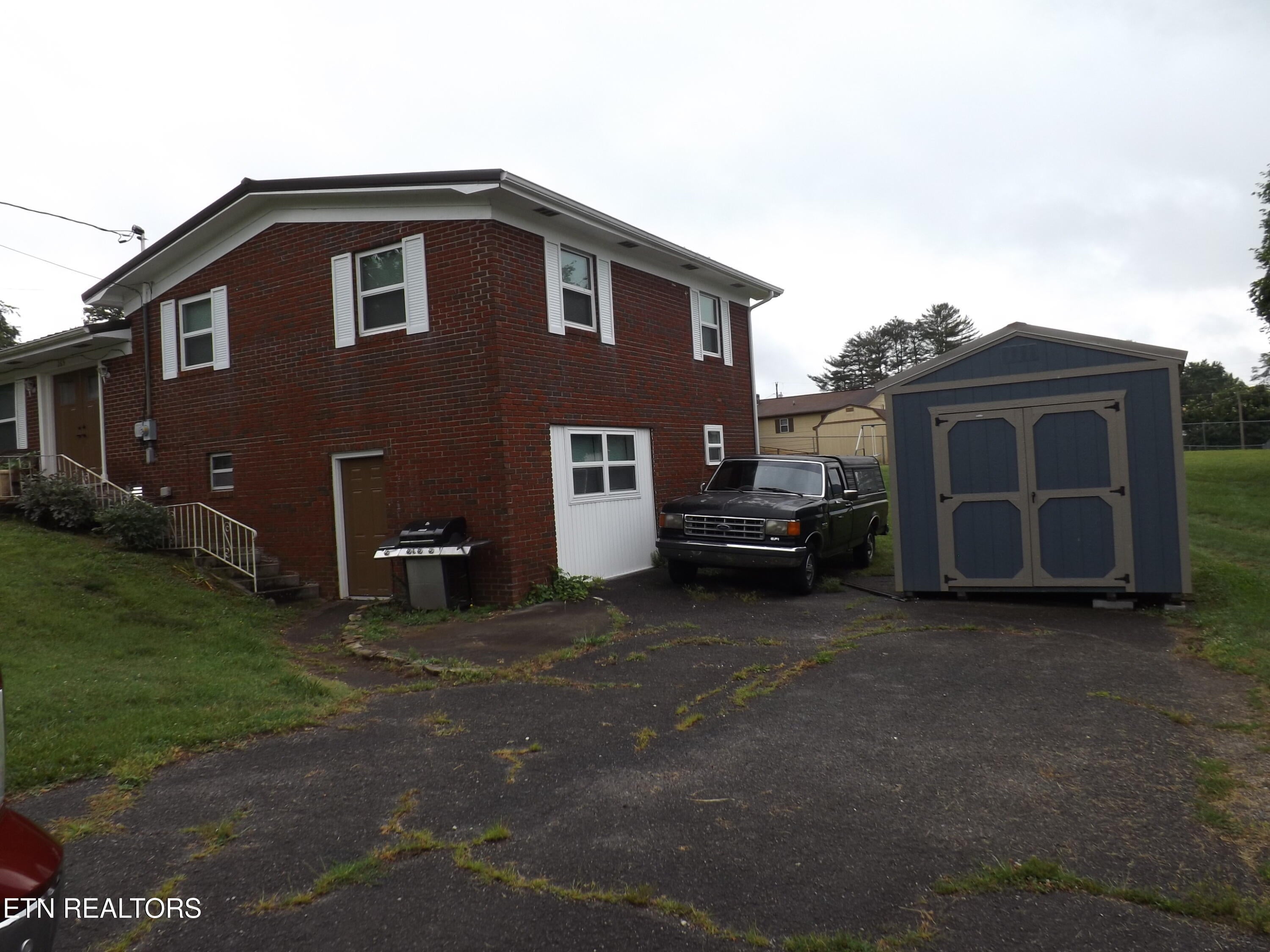 265 Rocky Springs Rd