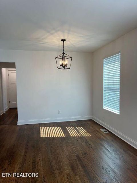 Tiny photo for 530 Watauga Ave, Knoxville, TN 37917 (MLS # 1327676)
