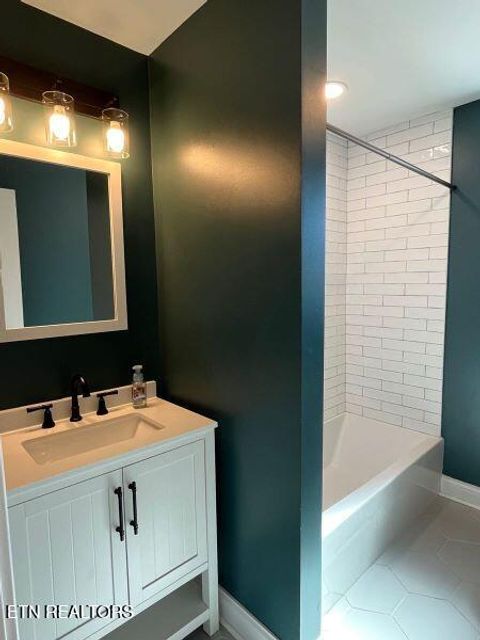 Tiny photo for 530 Watauga Ave, Knoxville, TN 37917 (MLS # 1327676)