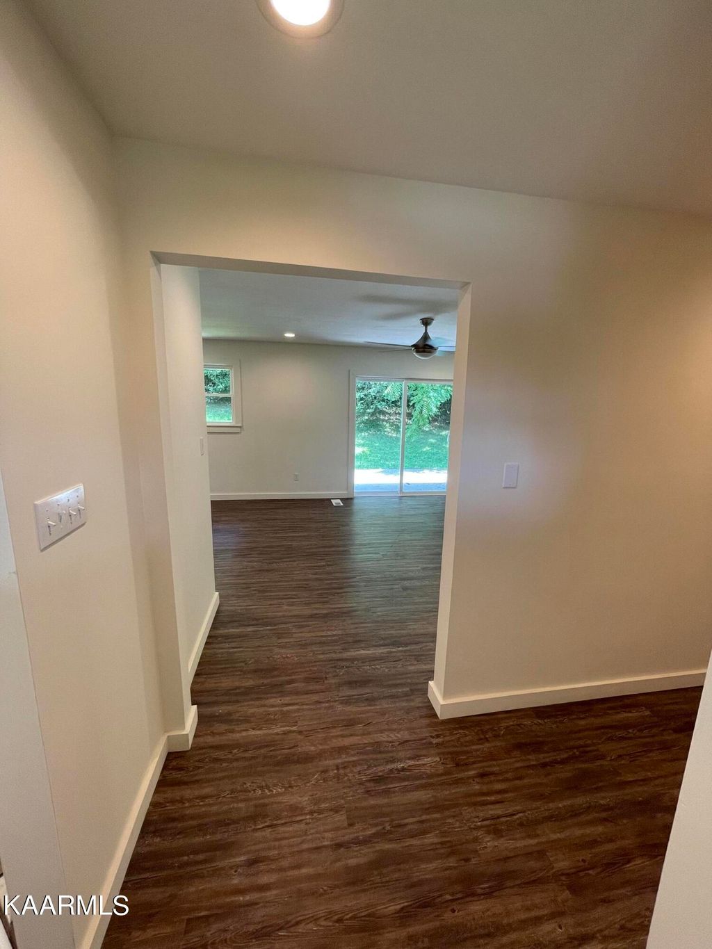 Photo of 204 Whitaker St, Tazewell, TN 37879 (MLS # 1234765)