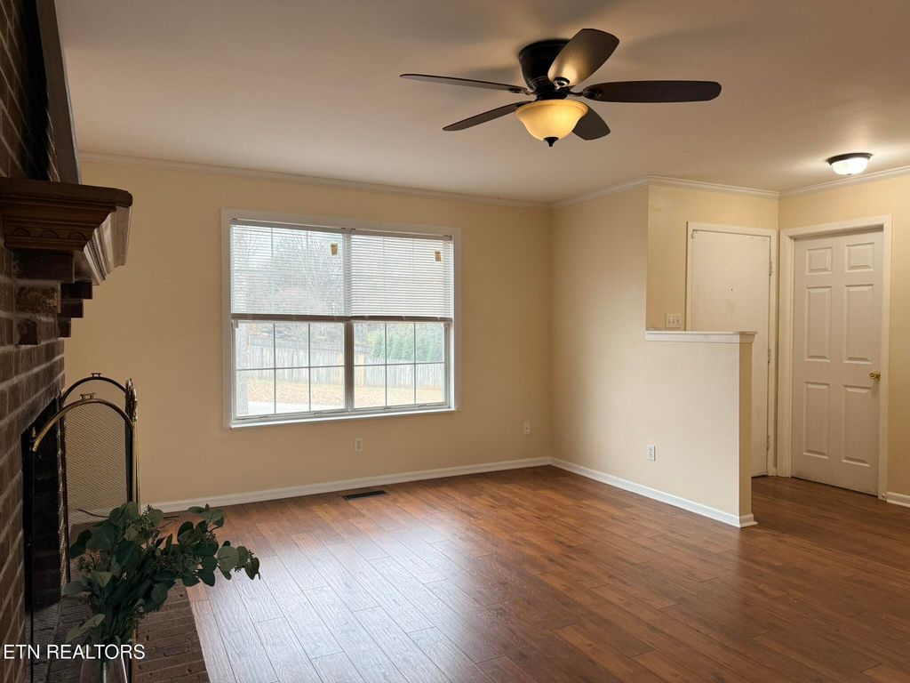 Photo of 1102 Buxton Drive, Knoxville, TN 37922 (MLS # 1323319)