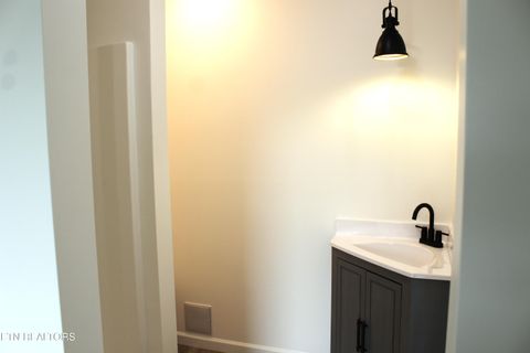 Tiny photo for 189 Old Sweetwater Rd, Sweetwater, TN 37874 (MLS # 1329754)