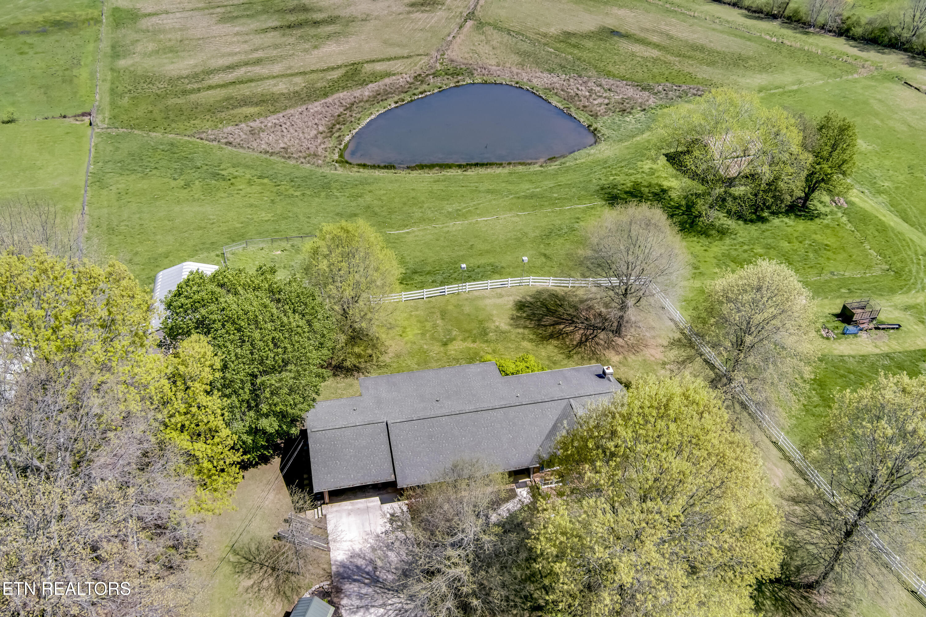823 Old Harriman Hwy