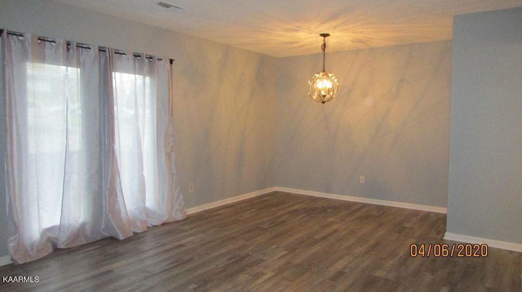 Photo of 1625 Woodrow Drive #401, Knoxville, TN 37918 (MLS # 1338343)