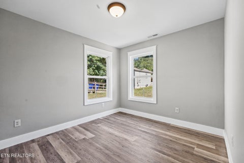 Tiny photo for 222 Morgan Ave, Harriman, TN 37748 (MLS # 1359777)